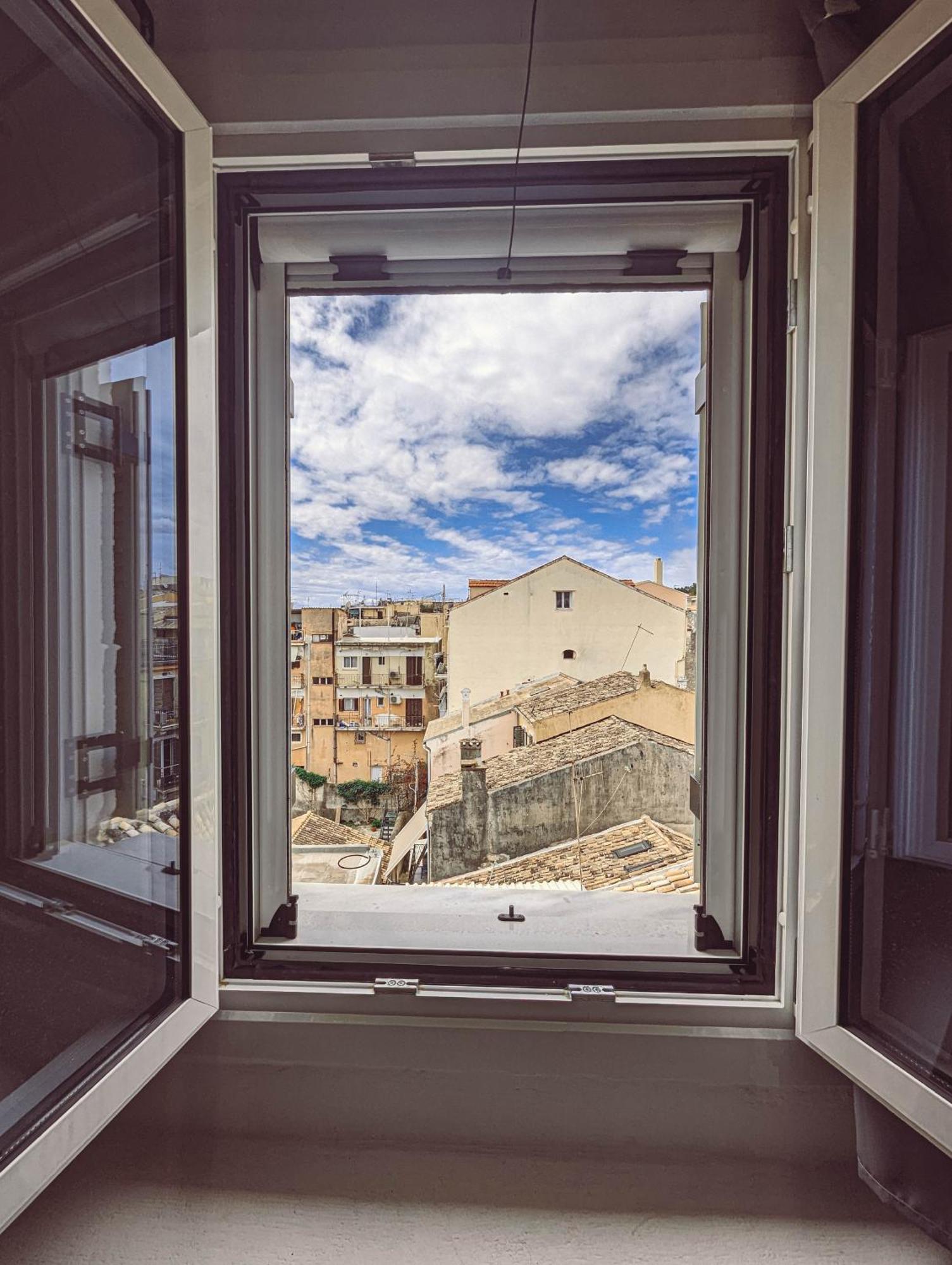 Ionian Pearl Apartments And Suites Corfu  Zewnętrze zdjęcie