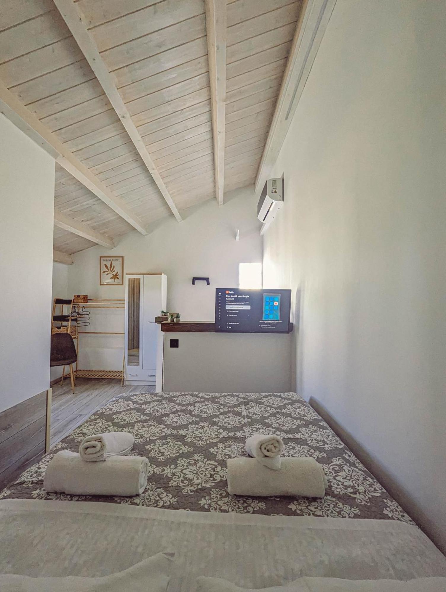 Ionian Pearl Apartments And Suites Corfu  Zewnętrze zdjęcie