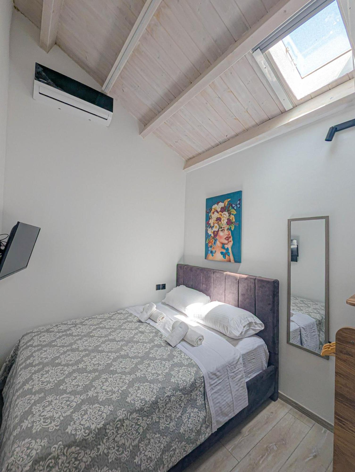 Ionian Pearl Apartments And Suites Corfu  Zewnętrze zdjęcie